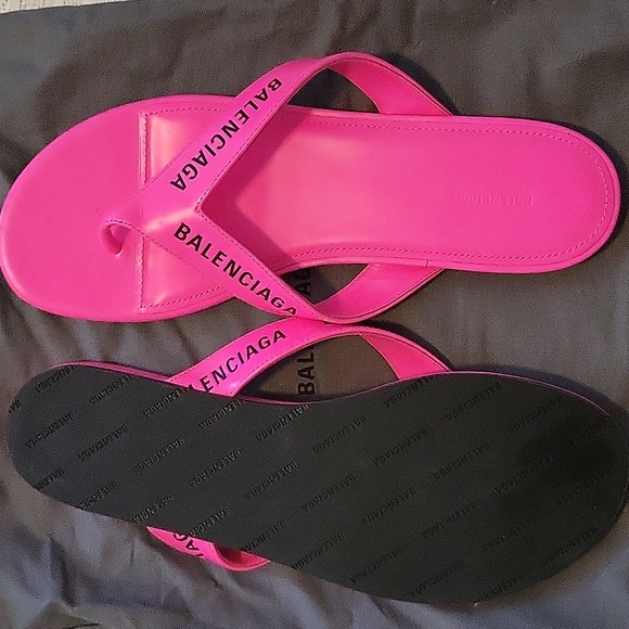 Brand new leather flat pink size 7 - Picture 3 of 3